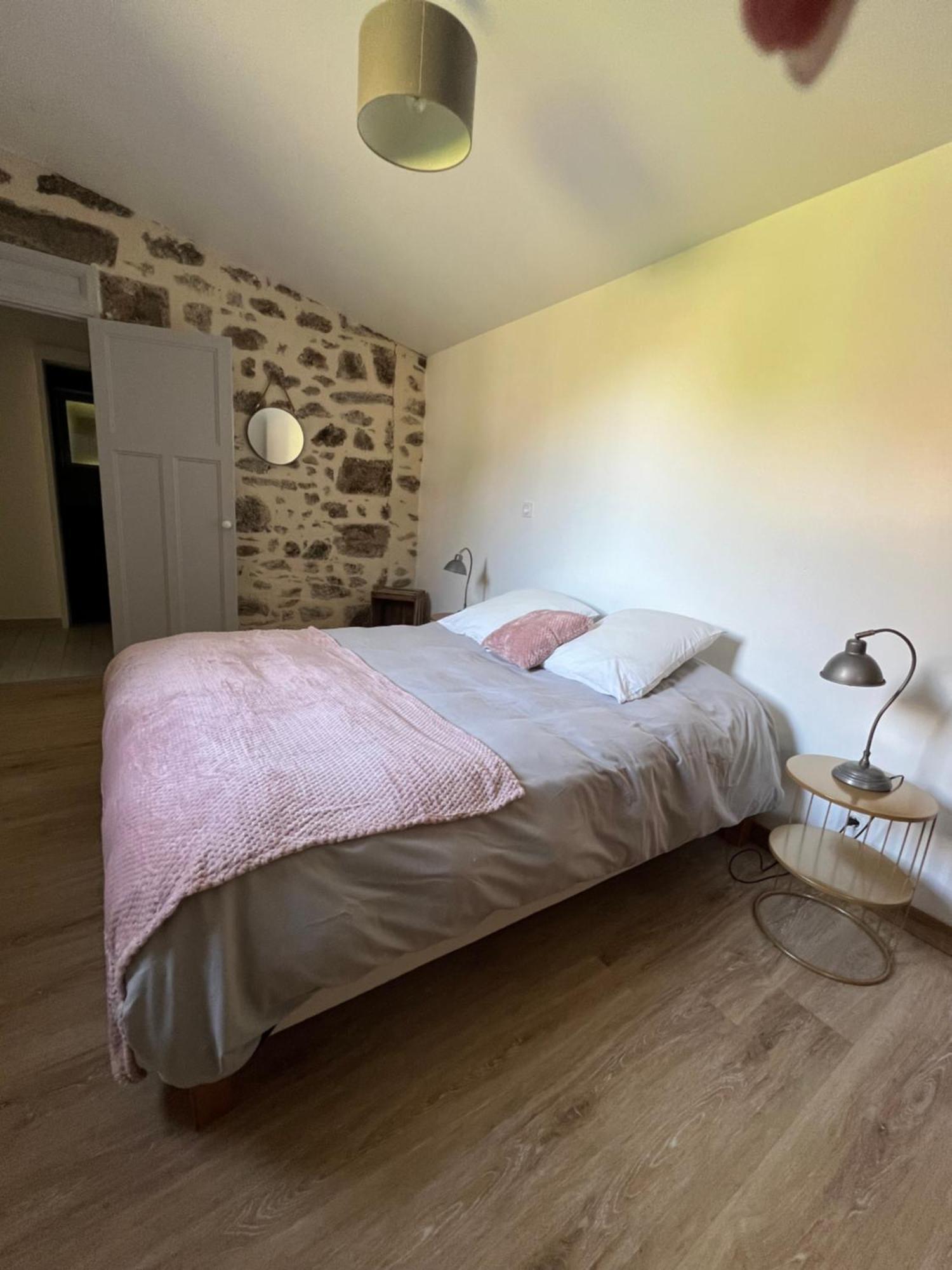 Willa La Remise 4 Etoiles Saint-Hilaire-de-Mortagne Zewnętrze zdjęcie